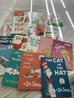 19 Hardcover Dr Seuss Books 25 Paperbacks