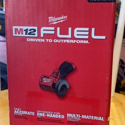 Milwaukee M12 FUEL 12-Volt Lithium-Ion Brushless Cordless 3 in. Cut Off Saw (Tool-Only)