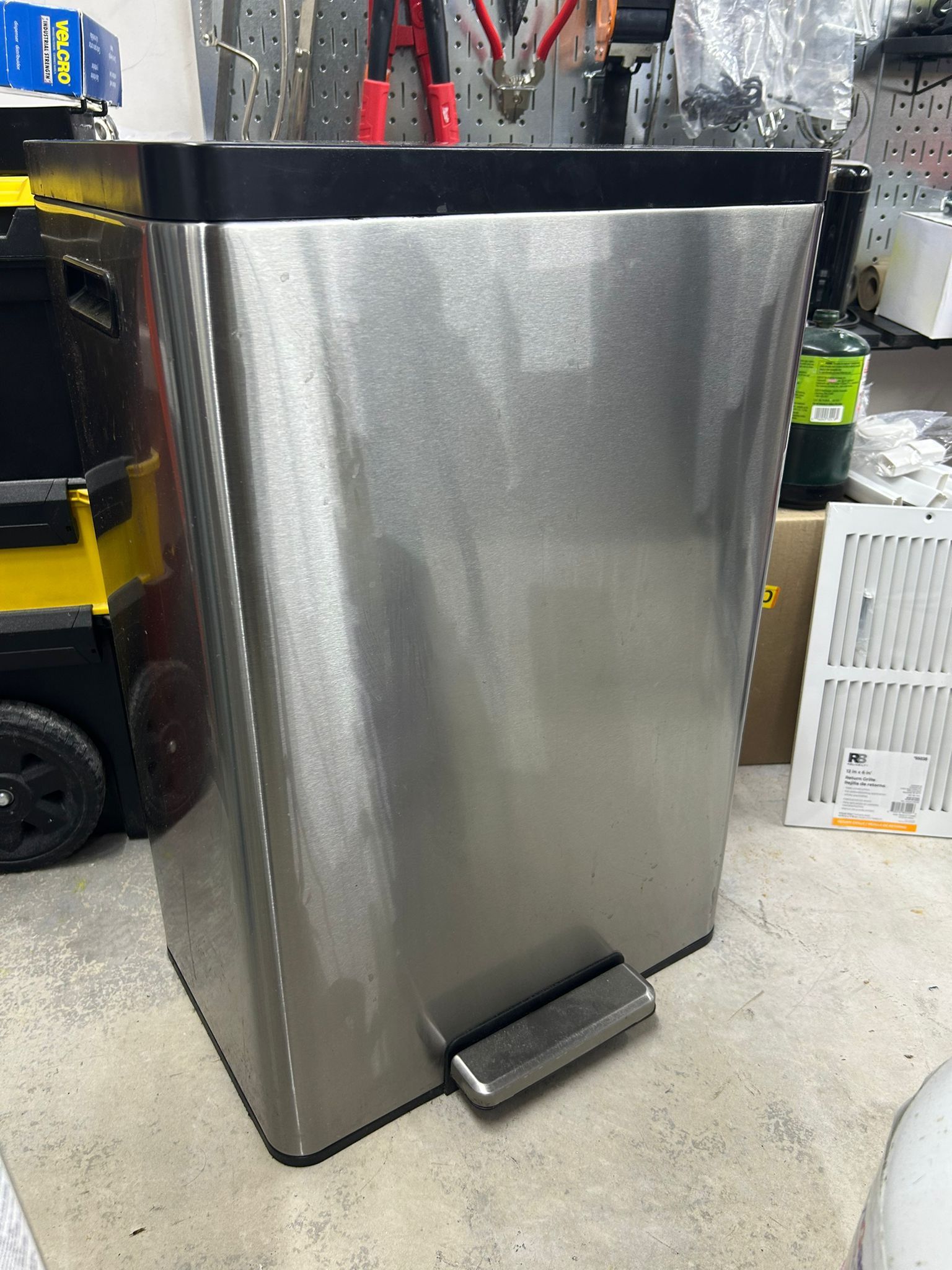 Dual Bin Foot Pedal trash Can