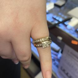 14k Wedding Set (Size :5.5 )Yellow  Gold Ring For Sale 