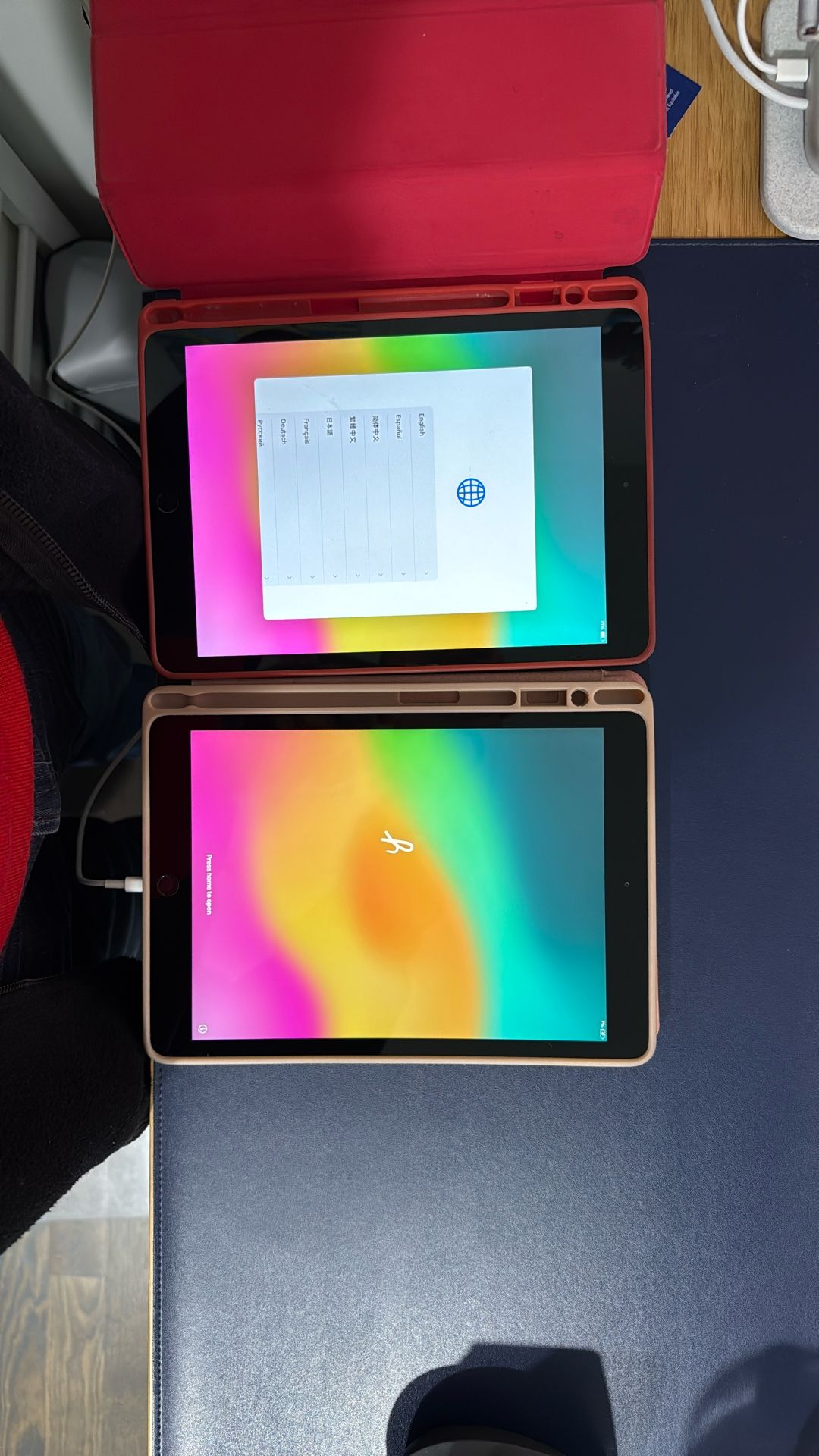 Two Apple iPads (10.2-Inch, Wi-Fi, 32GB) - 7th Generation- Space Gray (two devices)