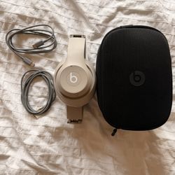 Beats Studio Pro (Excellent Condition!)