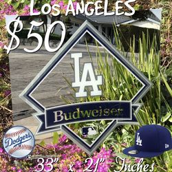 BUDWEISER LOS ANGELES DODGERS BEE BAR BASEBALL MIRROR