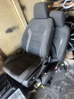 Camaro Stock Seat 2020