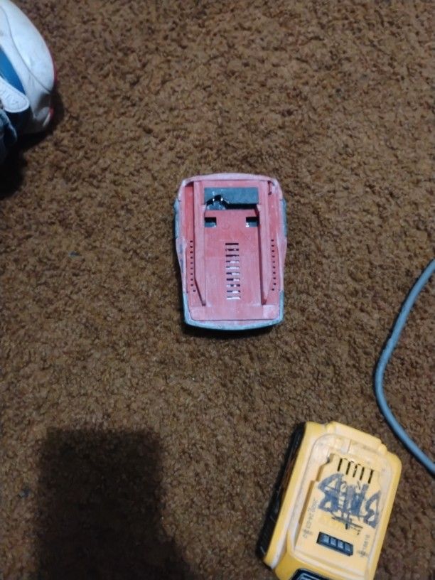 Hilti Battery 30 Bucks