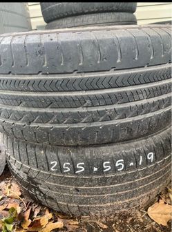 255/55/19 Tires