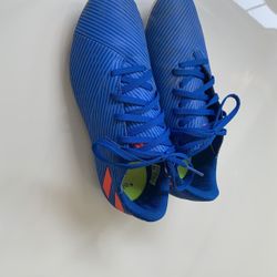 Adidas Soccer Cleats - Size 5.5