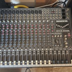 Mackie CF16 Mixer 16 Channels