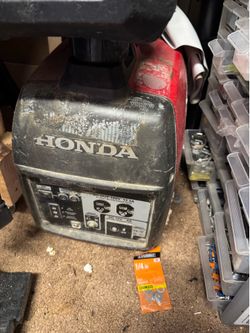 Honda eu2000i generator
