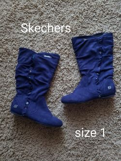 New Skechers kid Navy blue boots