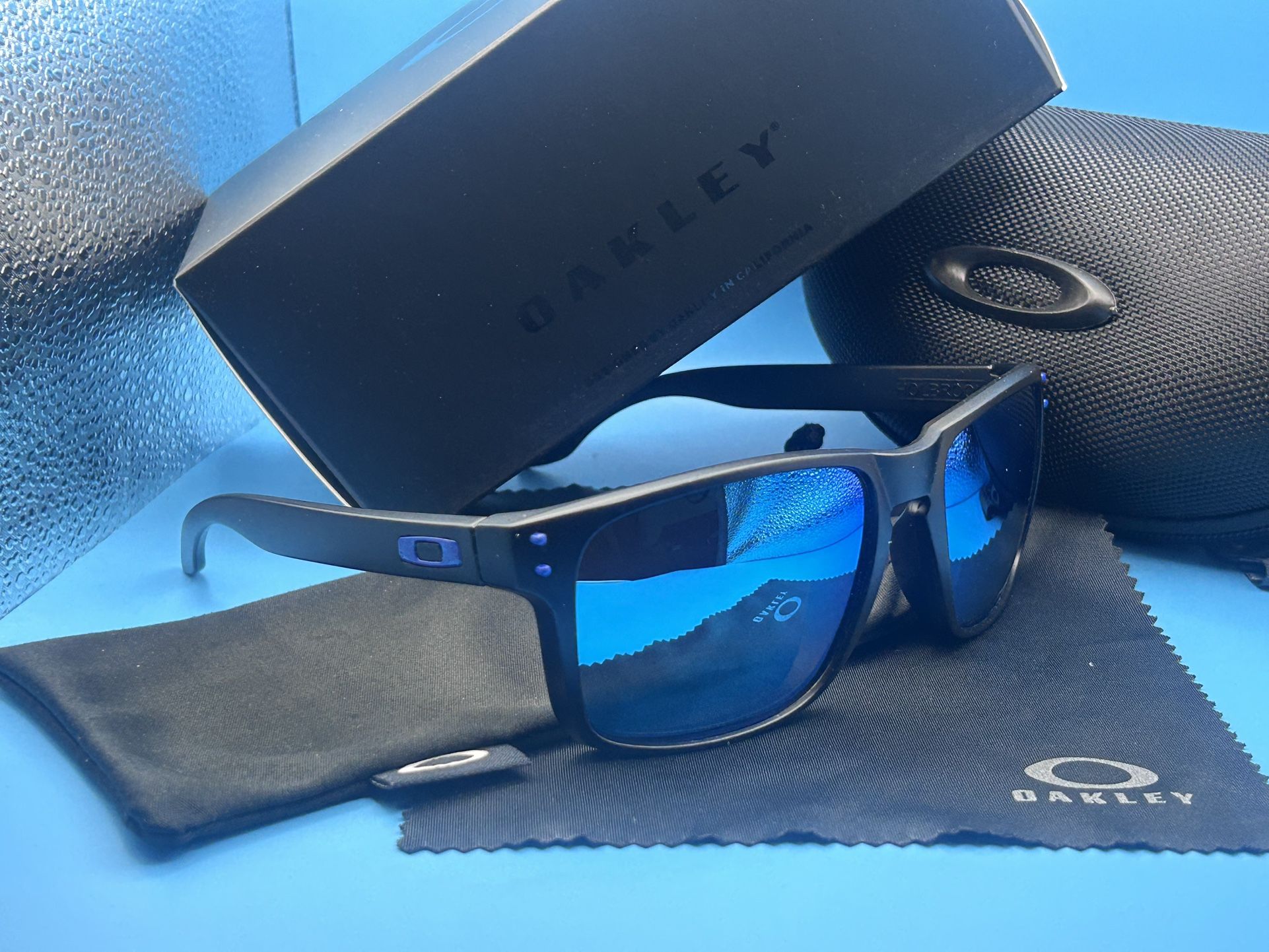 Oakley Holbrook Sunglasses