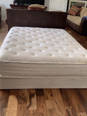 FREE KING AND QUEEN MATTRESS WITH BOX SPRINGS