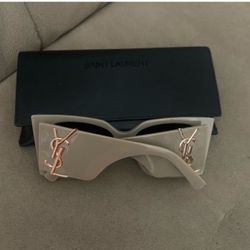 Yves Saint Laurent YSL Sunglasses 