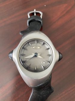 OAKLEY WATCH ** RARE** Authentic from 1990s