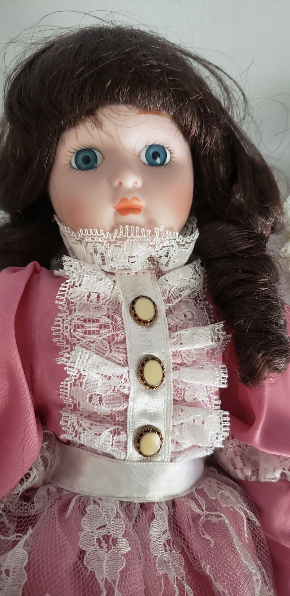 The Heritage Mint Collection Suzette Porcelain Doll Vintage