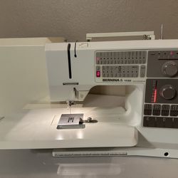 Bernina 1130 Sewing Machine 