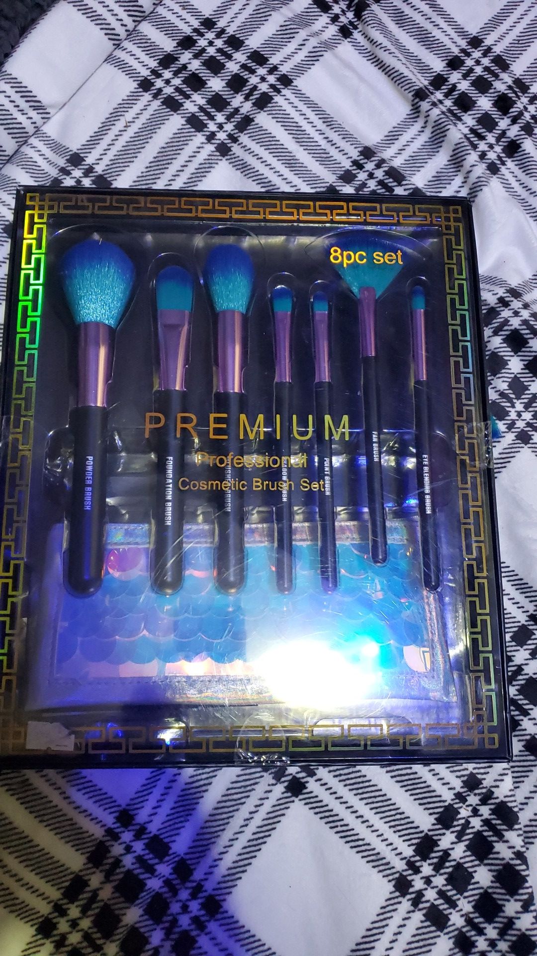Premium professional cosmetic brush set