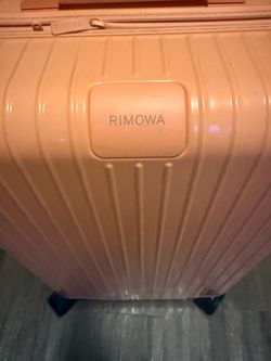 Rimowa Essential Check-In M Luggage