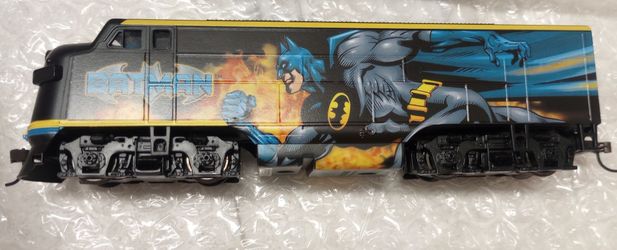Hawthorne Village Batman Express HO Train Set - 4 Cars, Tracks, COAs
