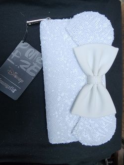 Loungefly Disney Minnie Mouse Sequin Wedding  Zip Around Wallet, NWT