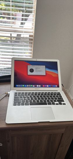Apple MacBook Air 13"