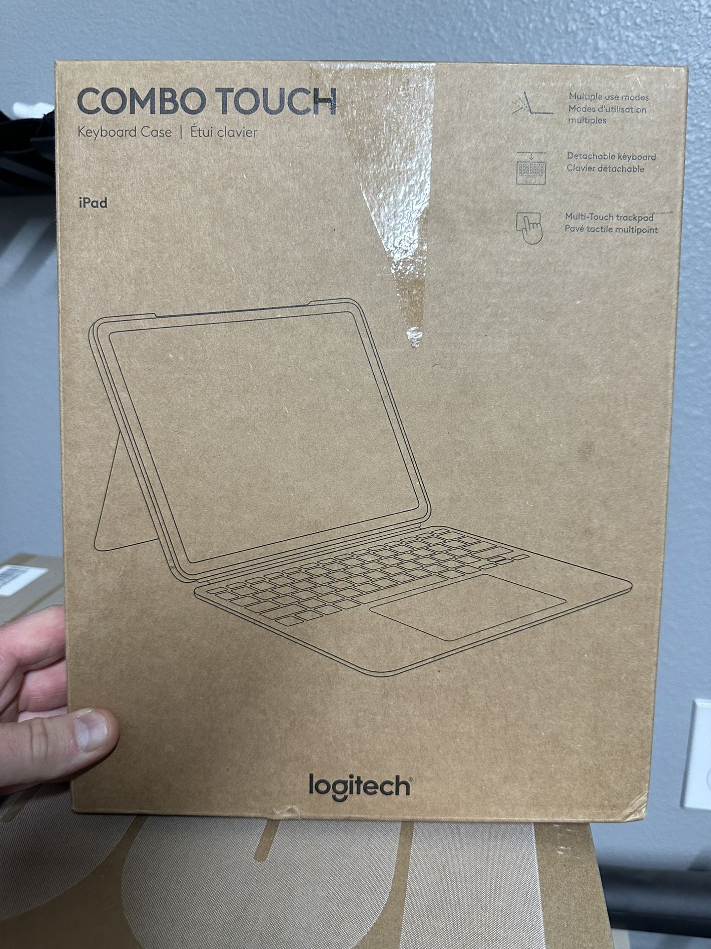 Logitech combo Touch iPad case