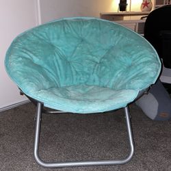 Turquoise Folding fuzzy chair 