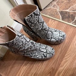 Snake Print Platform Booties Size 8
