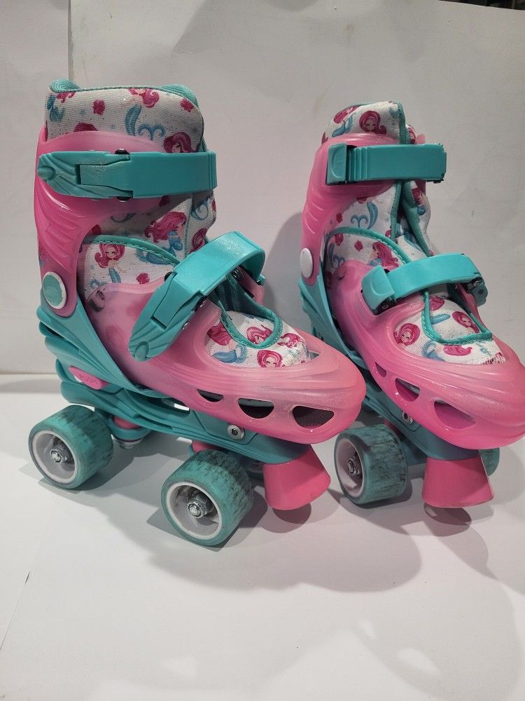 Girls Skates Size J12-2 Whatever That Means π€·ββοΈπ