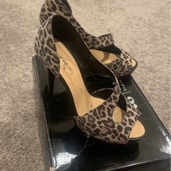 Andrea Heels Size 8