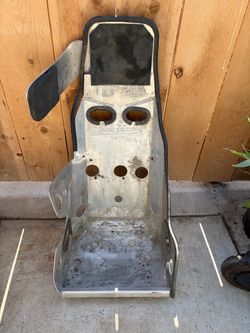 Racing seat