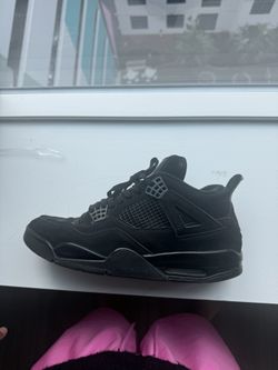 Jordan’s 4 Black Cats 