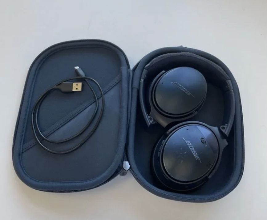 Bose Wireless Headphones QuietComfort