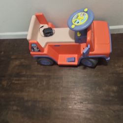 Bluey 6V Electric Car