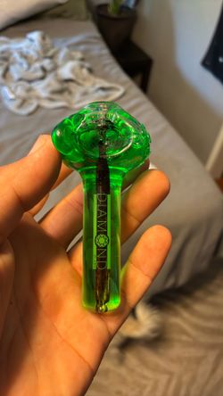 Diamond Glass Tobacco*** pipe.