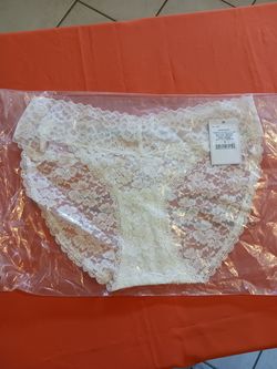 Auden womens white lace bikini underwear size small