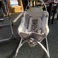 Graco Lounger