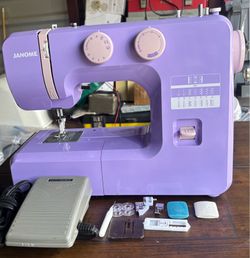 Janome 311LE Sewing Machine