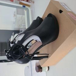 Womens Peep Toe Platform Heels Sexy Shoes
