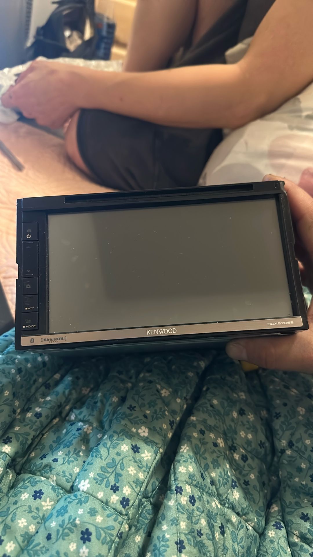 Kenwood Ddx6705s And Pioneer Avh-p4300dvd