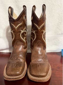 Kids western boots size 10
