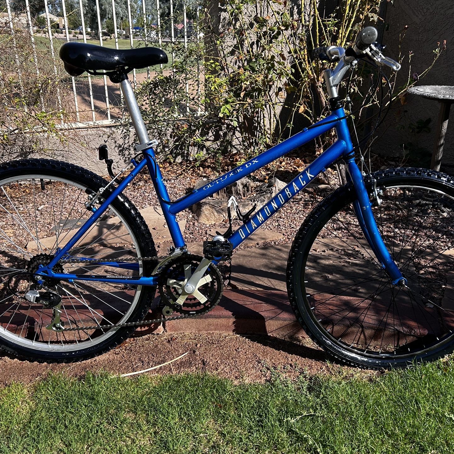 Diamondback outlook dx bike sale
