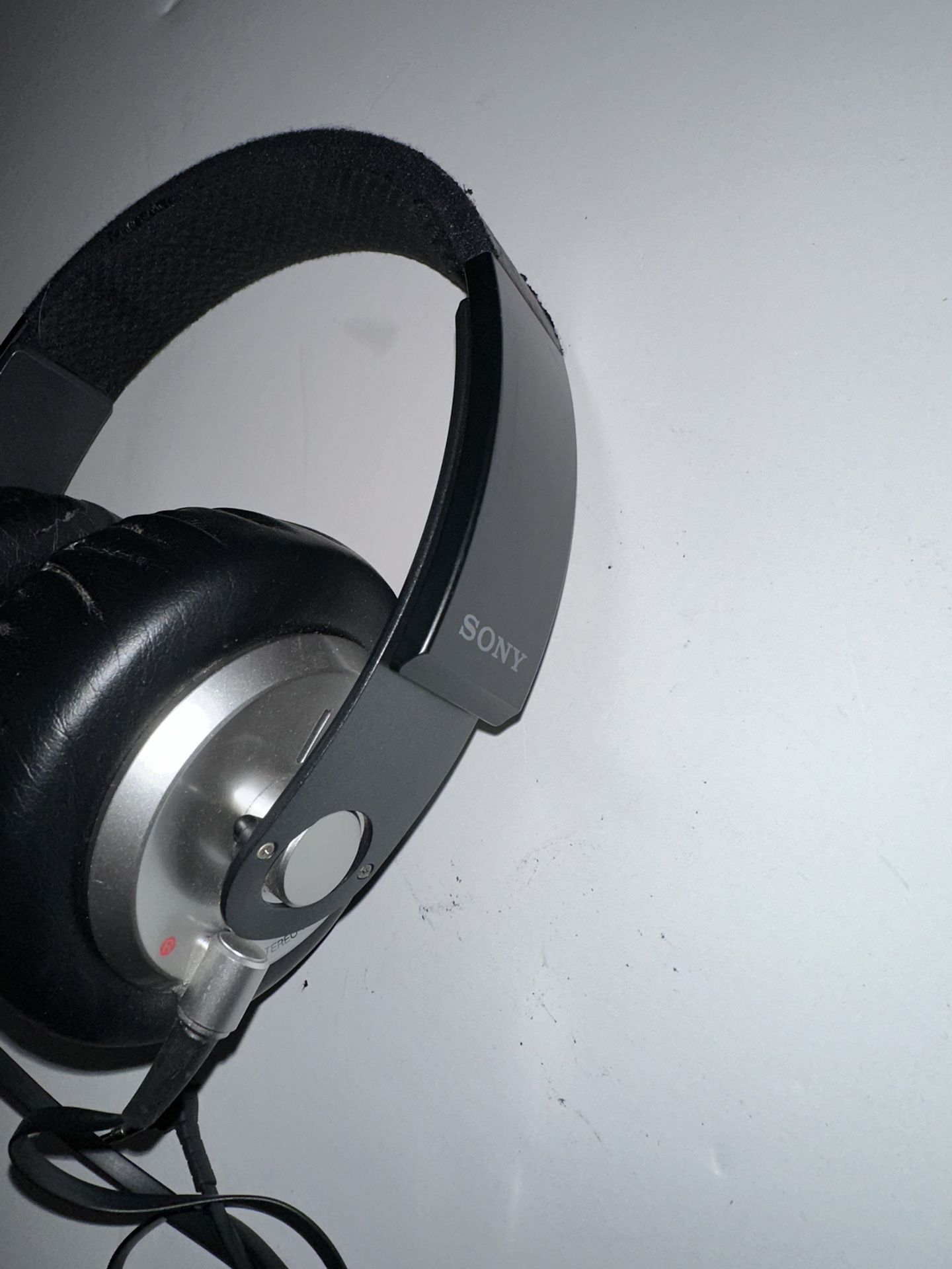 Sony MDR-XB500 Over-the-Ear Headphones