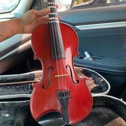 Small Child’s Violin 