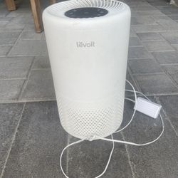 Levoit True HEPA Air Purifier – Vista 200