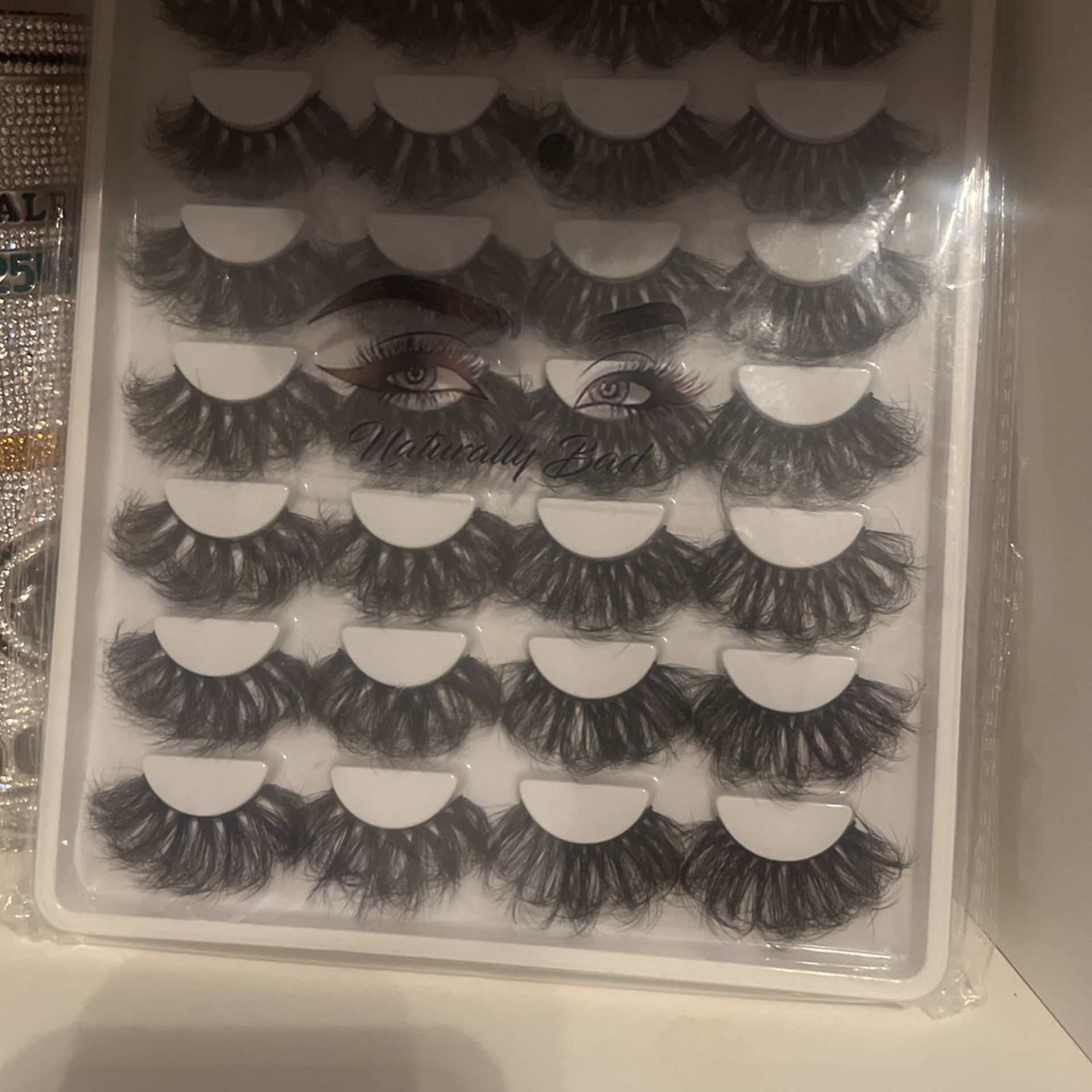 Multi-Pack Of Eyelashes