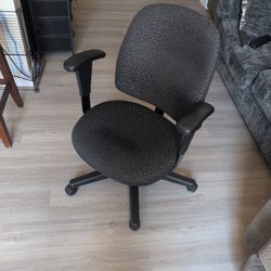 Rolling Office Chair