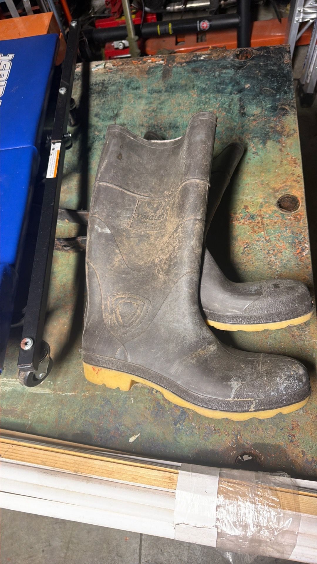 Tingley Muk Boots