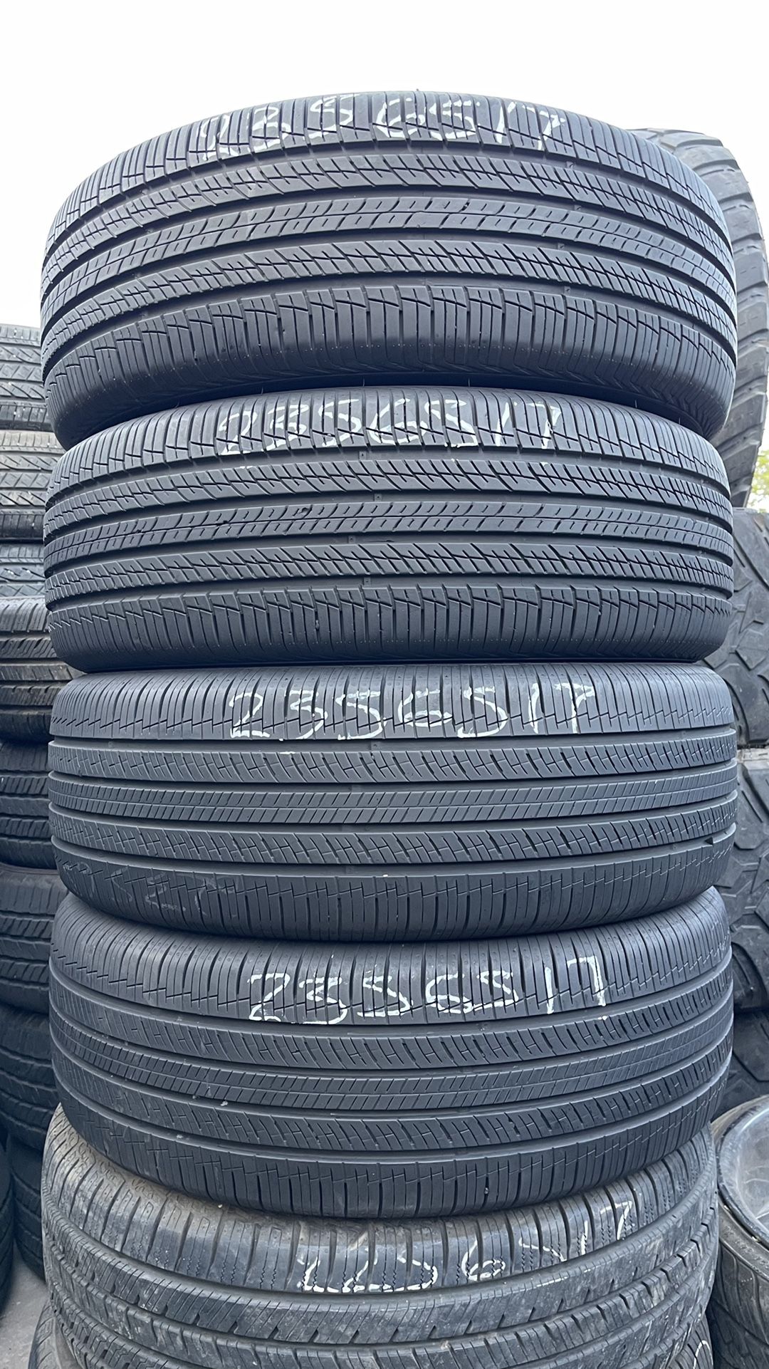 ‼️set Of Tires 235/65r17 Nexen‼️
