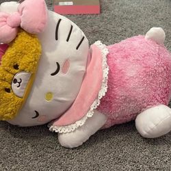 Hello Kitty Plushie 